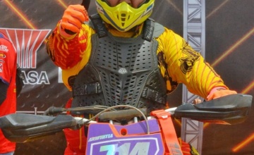 Arwin CEO AKAS Asri : REMINDING BRAND IMAGE AKAS ASRI MELALUI JAGAD MOTOCROSS