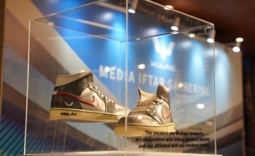 Wuling Alvez Jadi Inspirasi USS Dalam Kreasi Sepatu Bergaya Contemporary Art