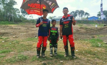 H. Tomin - Serigala Malam MX GTX Team, Pamekasan : MENYAPA MASYARAKAT LUMAJANG & PERKENALKAN FORMASI TEMPUR MX GTX 2022