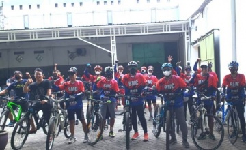 H. Rokhmawan Big Boss Rizqy Motor Boss Mild MX-GTX Team : RAYAKAN ULANG TAHUN MELALUI GOWES BERSAMA MENUJU RM SRI PANDAAN