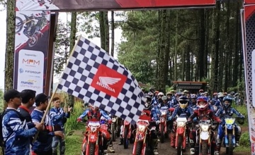 Ratusan Rider Geber Honda CRF, Meriahkan Petualangan Off Road di Trawas