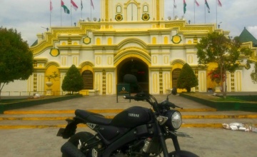 Yamaha XSR 155 : MANTAP HADAPI BERAGAM KONTUR JALANAN MADURA !