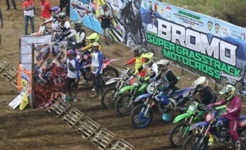 Bromo Super Grasstrack Motocross Openchampionship 2022, Probolinggo : BERTEBAR BINTANG DI SISA MUSIM KOMPETISI 2022 & MAKIN FAMILIAR DENGAN WISATA BROMO