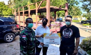 MPM Honda Jatim : BERIKAN BANTUAN KORBAN BANJIR NTT, MELALUI PROGRAM MPM BERBAGI
