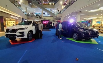 Nasmoco Solo Raya : JELANG AKHIR TAHUN, GELAR EXPO SPEKTAKULER RATE 1,99%, TERMASUK DISKON SERVIS & SPARE PART HINGGA AKHIR TAHUN