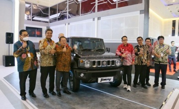PARTISIPASI SUZUKI PADA GIIAS SURABAYA, DORONG PERTUMBUHAN PENJUALAN OTOMOTIF JAWA TIMUR