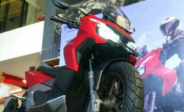 New Honda ADV160 : ADOPSI DESAIN URBAN EXPLORER, CANGGIH & TANGGUH