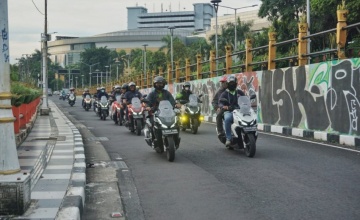 Ngabuburide Makin Nyaman Bersama Skutik Penjelajah Honda ADV160