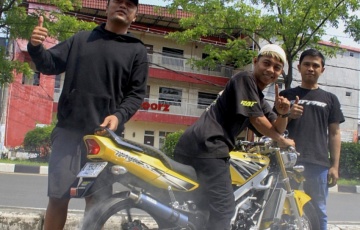 Ninja "Pecel Malam", Sidoarjo : NGAJI OYI BALAP OYI !