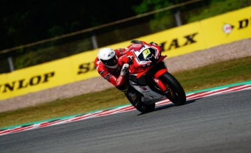 Gelar Juara Asia Diperebutkan Dua Pebalap Astra Honda