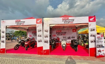 Antusias Masyarakat Kunjungi  Honda AT Family di Alun-alun Kelapa Lima, Kupang, NTT