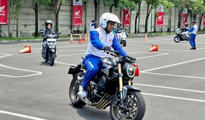 Bangun Budaya #Cari_Aman di Kalangan Generasi Muda, Tegaskan Berkendara Aman Itu Keren