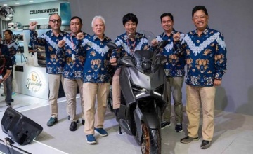 Yamaha Luncurkan XMAX Connected, Tampil Menjadi Varian Tercanggih di IMOS 2025