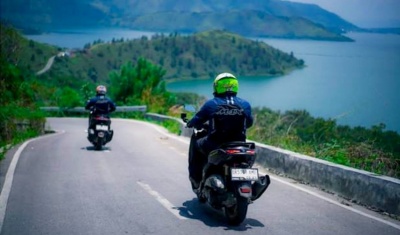 Toba Samosir Jadi Saksi Dimulainya Jelajah Indonesia Bersama MAXI Tour Boemi Nusantara