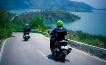 Toba Samosir Jadi Saksi Dimulainya Jelajah Indonesia Bersama MAXI Tour Boemi Nusantara