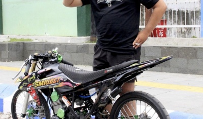 Kawasaki KLX 150, Kediri : TAMPIL JADI COOLING SYSTEM DI TENGAH SENGITNYA KOMPETISI HEREX !