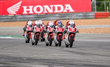Generasi Baru Pebalap Binaan AHM Melesat Kencang Raih Podium di Thailand Talent Cup