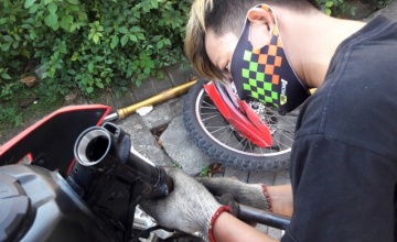 DQ Motor, Surabaya : MAKSIMALKAN MEKANIS BEARING KOMSTIR CRF 150L