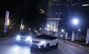 Peugeot 3008 & 5008 SUV : MENGADOPSI FOGLAMP CERDAS & OPTIMALKAN VISIBILITAS