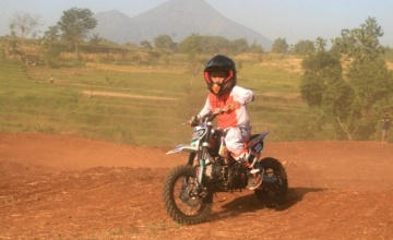 Eky Adelar Jibril #222 - Eka Jaya Sinergi MX Team : BANGUN MENTAL BAJA & KARAKTER SPORTIFITAS MELALUI MOTOCROSS