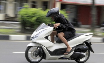 Honda PCX 160 "2023, Sidoarjo : ULAH STAFF EXPEDISI, YANG BIKIN PANIK HEREX SPORT 4 TAK !