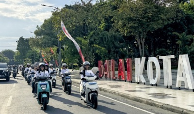 Cari Aman Berkendara dengan Motor Listrik, Nyaman di Jalan, Aman di Tujuan
