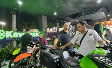 PENGGEMAR KAWASAKI MEMBLUDAK DI PRJ JATIM 2023 & TOREHKAN TOTAL PENJUALAN FANTASTIS