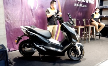 Motor Listrik United T1800 : TAWARKAN KEMUDAHAN DALAM BERKENDARA & TAMPIL LEBIH STYLISH