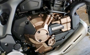 PERFORMA & FITUR ANDALAN CRF 1100L AFRICA TWIN