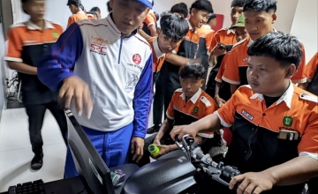 #Cari_Aman untuk Pelajar, Pastikan 17 Tahun dan Punya SIM